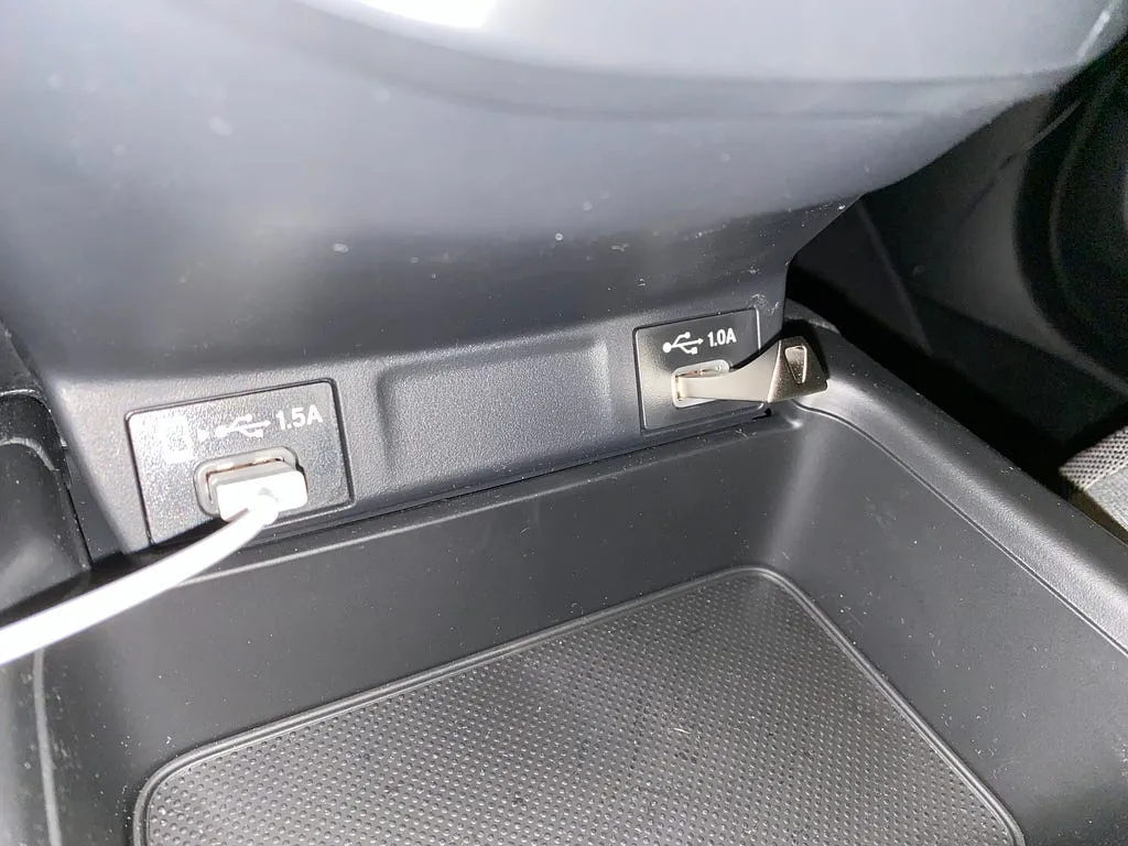 How to format USB drives for Honda audio systems image